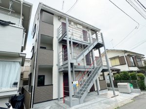 敷地南西側から撮影