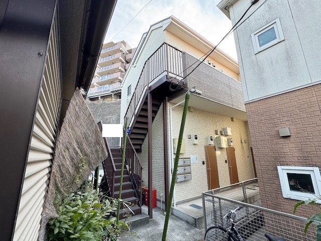 委任物件 プリミエール杉田 5,980万円 6部屋 満室賃貸中