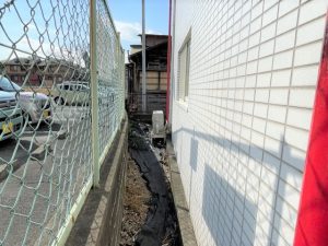 建物東側