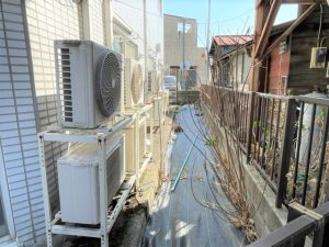 建物南側