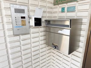 インターフォン周辺