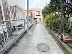 敷地内の通路部分