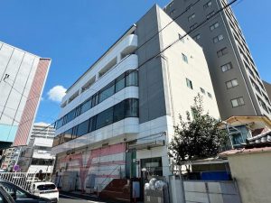 敷地西側から撮影