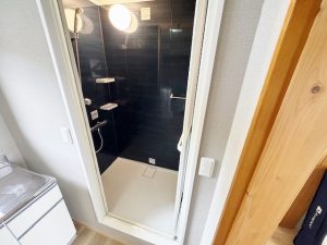 2階シャワー室