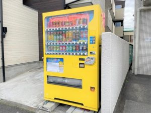 自販機（月額3,000円～5,000円の収入が別に有り）