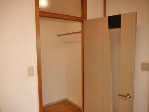 ウォークインクローゼット②
