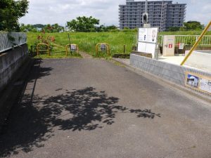 6/20　前面道路は行き止まりになっております