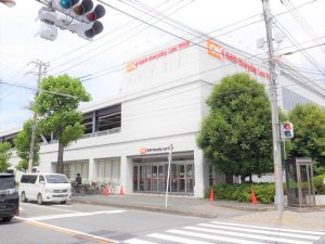 徒歩12分の場所にあるOKストア