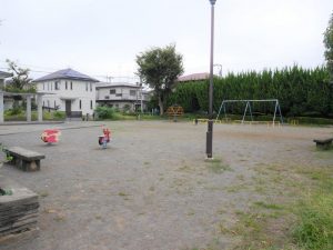 結構広く明るい公園です