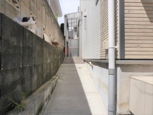 外観東側より撮影
