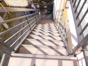 1階から2階の階段